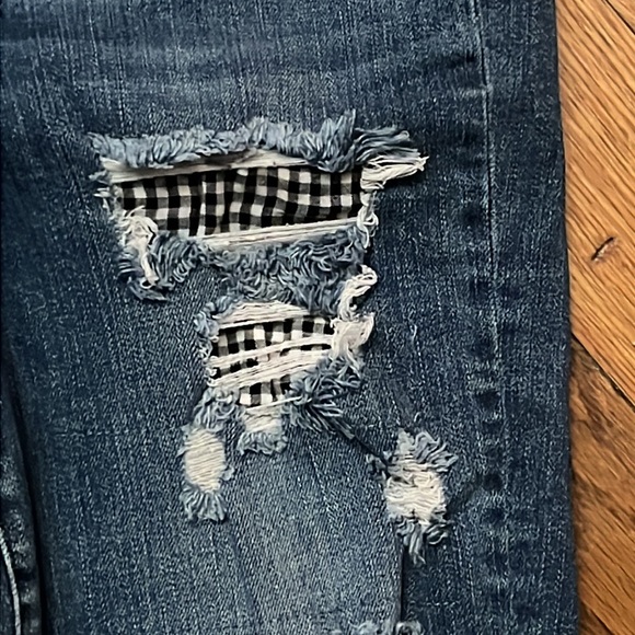 Paige Jeans Destroyed with Blue Flannel Patches size 30 PRICE FIRM - Picture 5 of 7